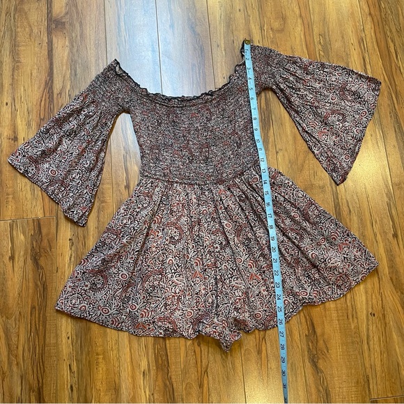 Ecote Boho Chic Witchycore OffShoulder Smocked Paisley Romper Size S - Picture 4 of 16